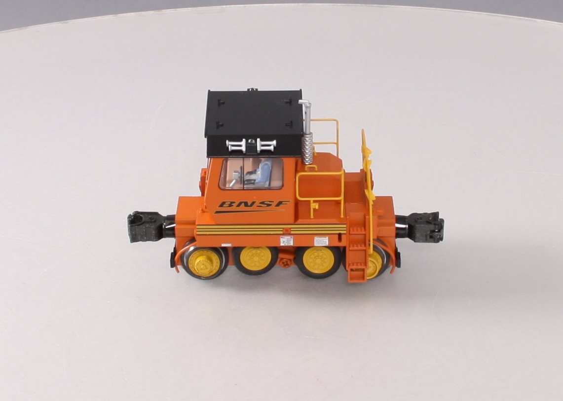 Lionel 6-28469 Burlington Northern Santa Fe 4850TM Trackmobile