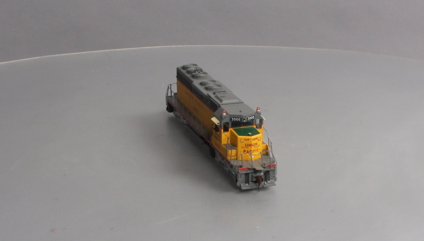 Athearn 98820 HO Scale Union Pacific SD40 Diesel Locomotive w/DCC & Sound #3000