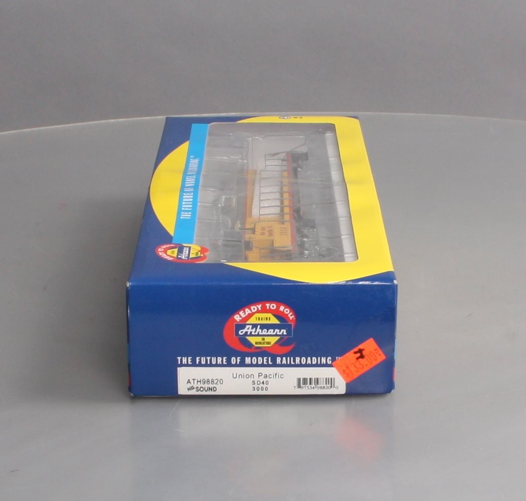 Athearn 98820 HO Scale Union Pacific SD40 Diesel Locomotive w/DCC & Sound #3000