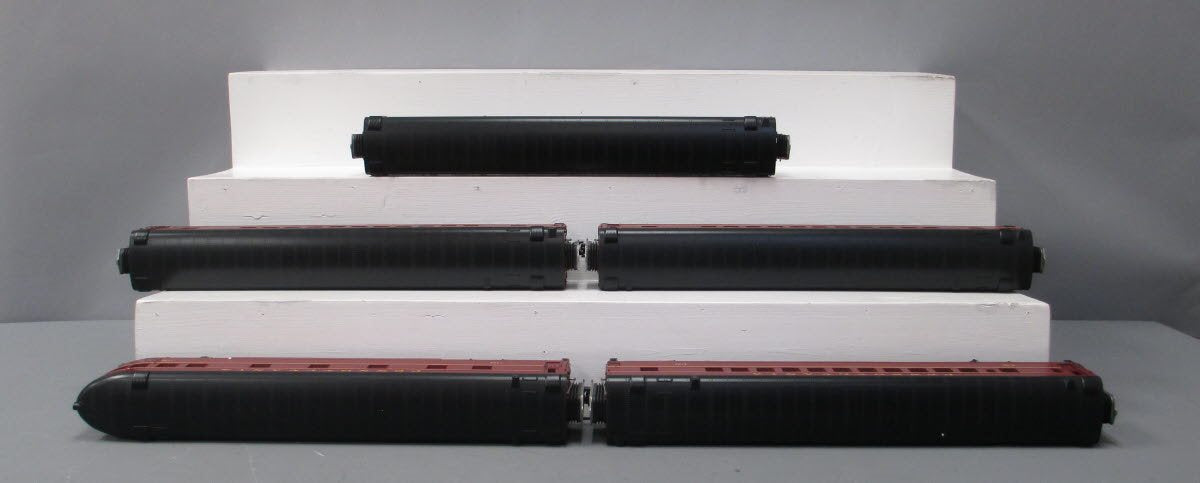 MTH 20-65135 O Pennsylvania 70’ Streamlined Passenger Car Set (Set of 5)