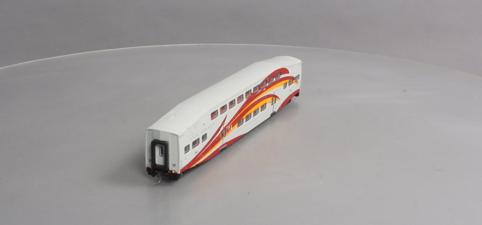 Athearn 25726 HO NMDOT Bombardier Coach Car #1008