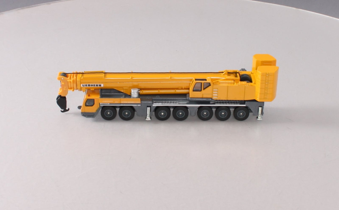 Siku 1886 1:87 Scale Metal & Plastic Mobile Crane