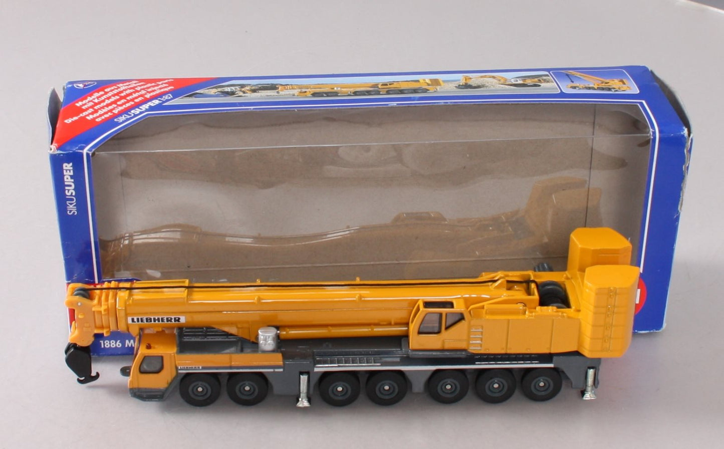 Siku 1886 1:87 Scale Metal & Plastic Mobile Crane