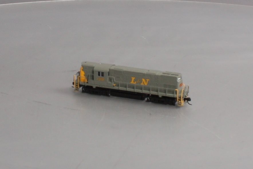 Atlas 40002370 N L&N C420 Phase 2B High Nose Diesel Locomotive W/DCC #1318