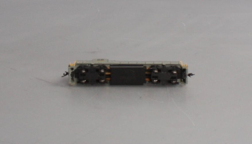 Atlas 40002370 N L&N C420 Phase 2B High Nose Diesel Locomotive W/DCC #1318