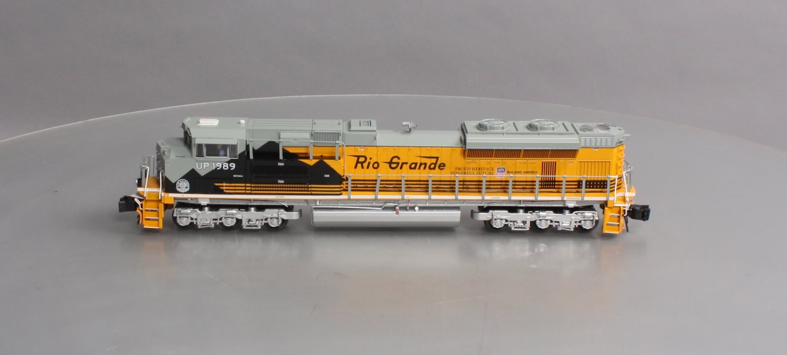 American Flyer 6-48175 S Rio Grande UP Heritage SD70ACe Diesel