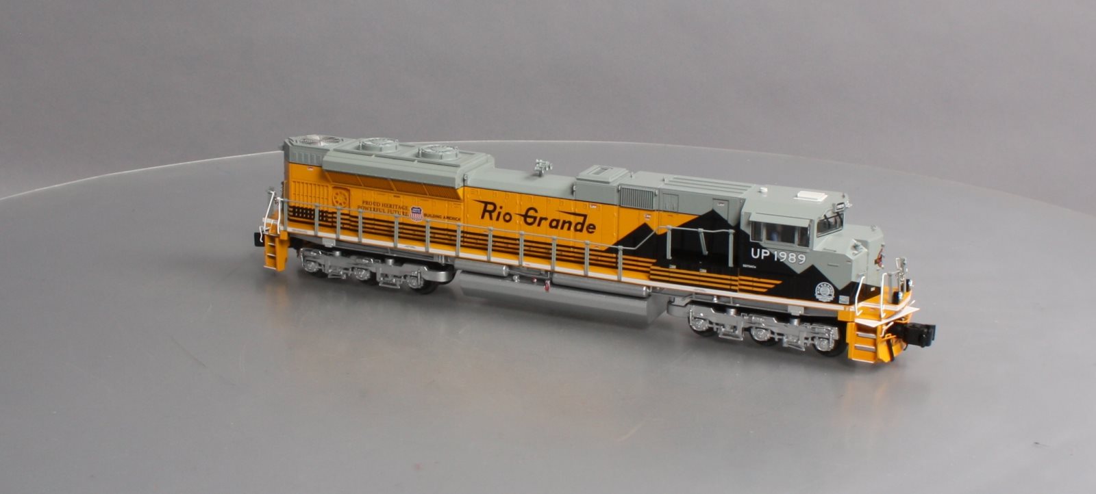 American Flyer 6-48175 S Rio Grande UP Heritage SD70ACe Diesel