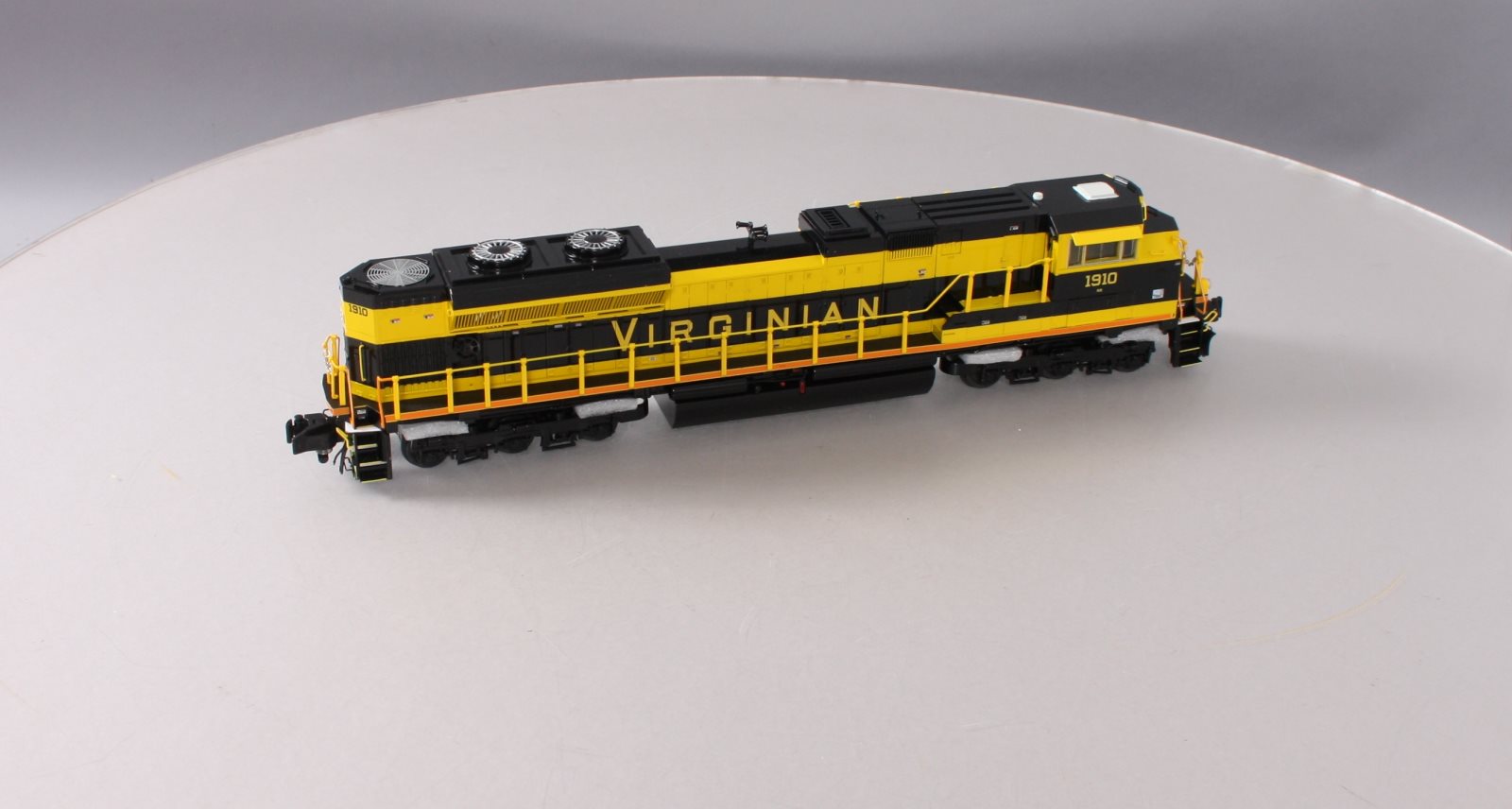 American Flyer 6-42536 S Virginian NS Heritage SD70Ace Diesel Locomotive #1910