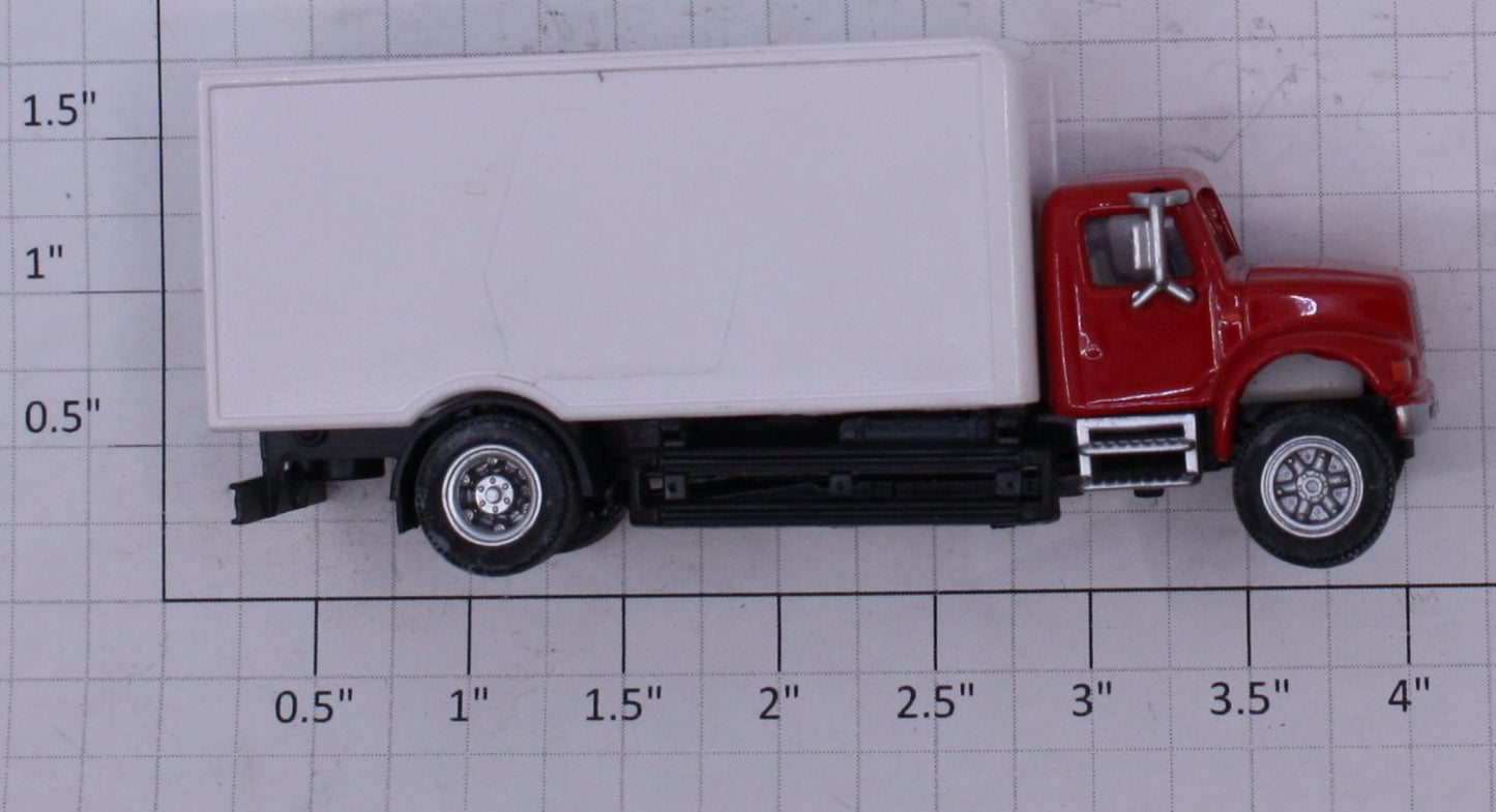 Boley 100-3 White & Red Marathon Truck