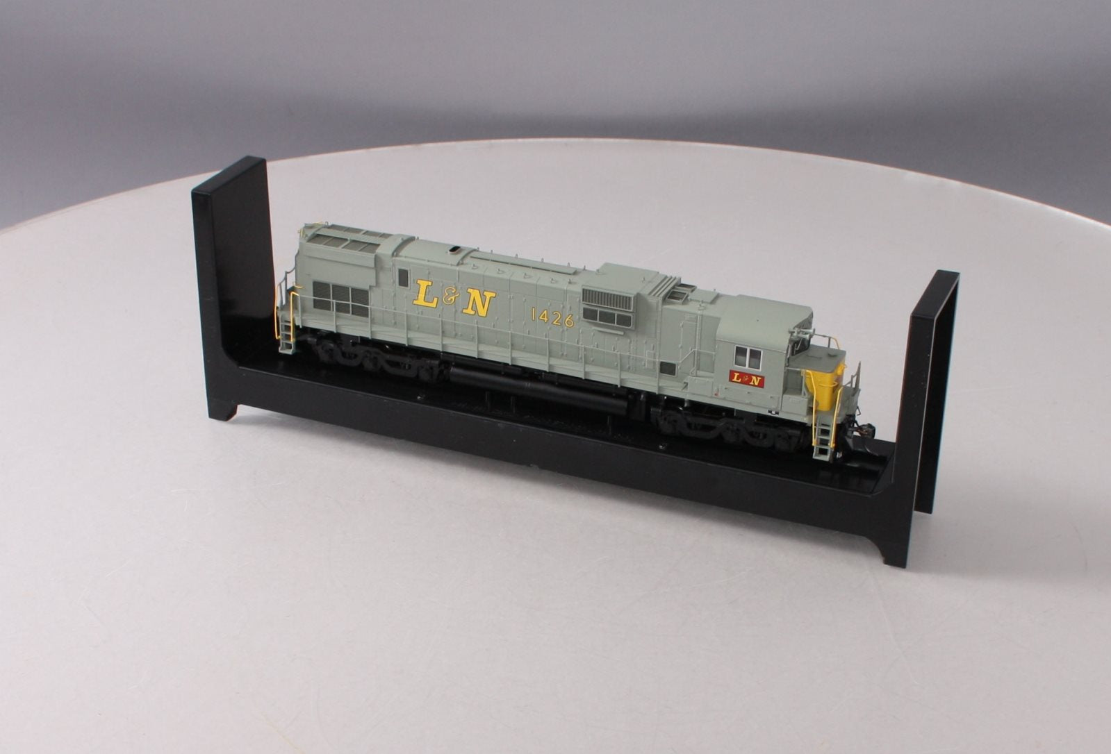 Bowser 24757 HO Louisville & Nashville C630 Alco Diesel Loco with Sound #1426
