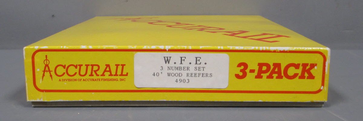 Accurail 4903 HO Burlington 40' Wood Refrigerator Car #35026