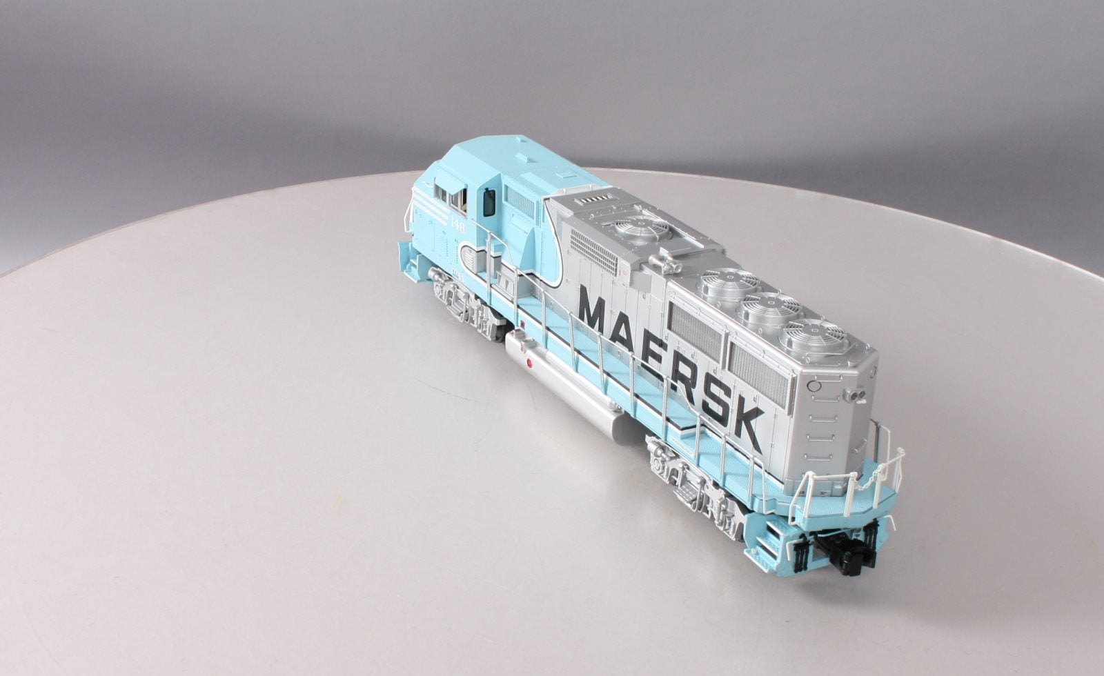 MTH 20-2889-1E Maersk Corp. GP-60M Diesel Engine #146 with MTH 20-2889-1E Maersk Corp. GP-60M Diesel Engine #146 with