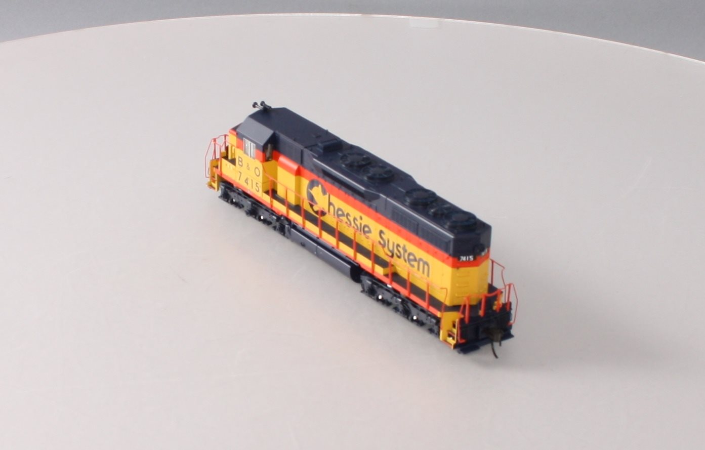 Atlas 10001047 HO B&O SD35 Silver Chessie System Diesel Locomotive #7415