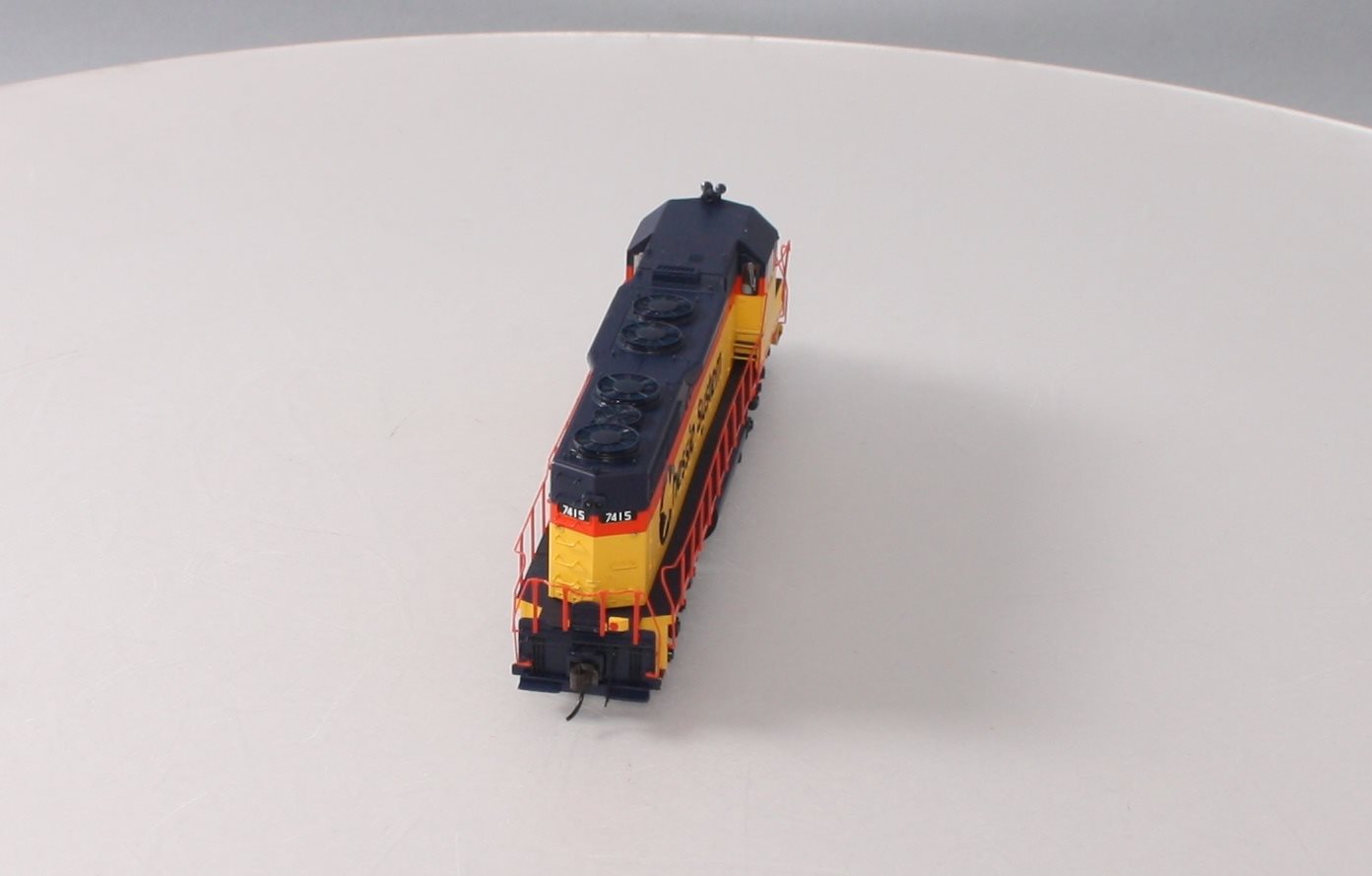 Atlas 10001047 HO B&O SD35 Silver Chessie System Diesel Locomotive #7415