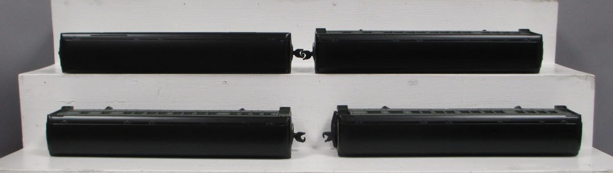 Williams 43471 O Golden Memories 60 Ft. Madison Passenger Cars (Set of 4)