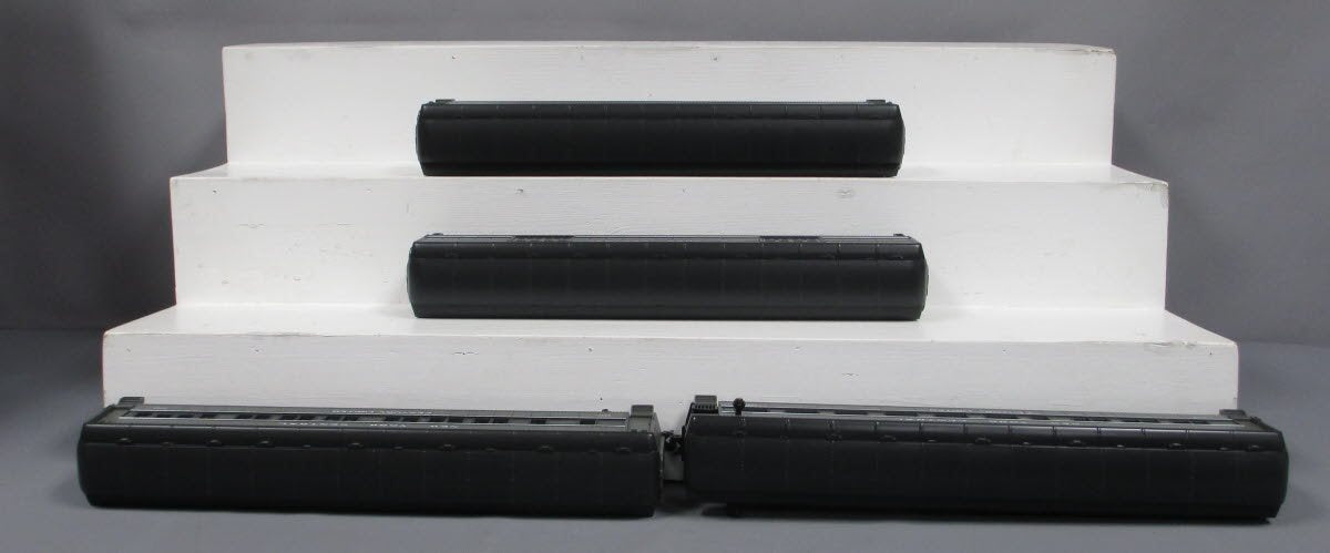 Williams 43358 New York Central 72 Ft. Heavyweight Passenger Car (Pack of 4)
