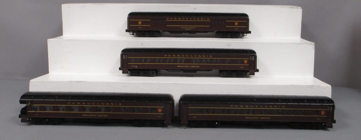 Williams 43353 O Gauge PRR 72 Ft. Heavyweight Passenger Car Set