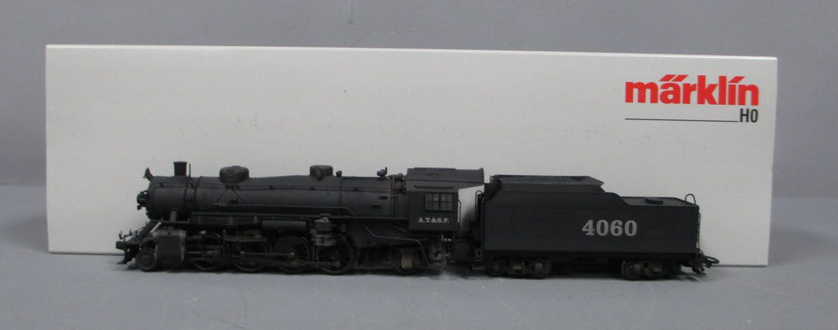 Marklin 37935 HO AT&SF "Mikado" Steam Locomotive with a Tender MFX+ w/Sound