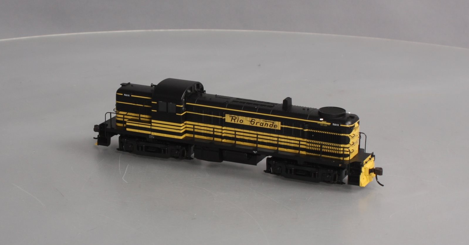 Atlas 7027 HO Scale Denver & Rio Grande Western RS-3 Diesel Locomotive #5201