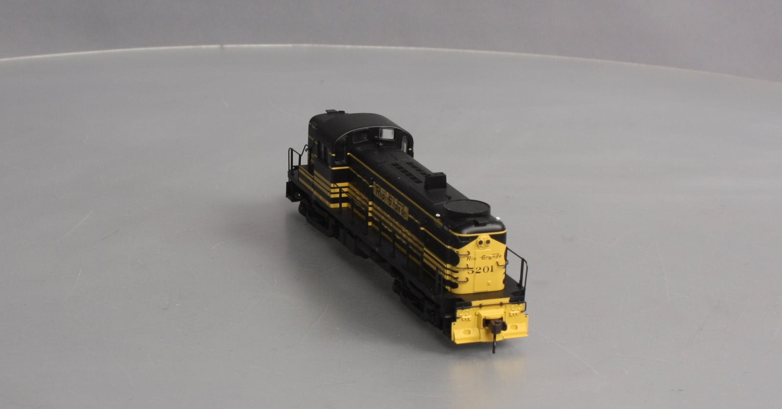 Atlas 7027 HO Scale Denver & Rio Grande Western RS-3 Diesel Locomotive #5201