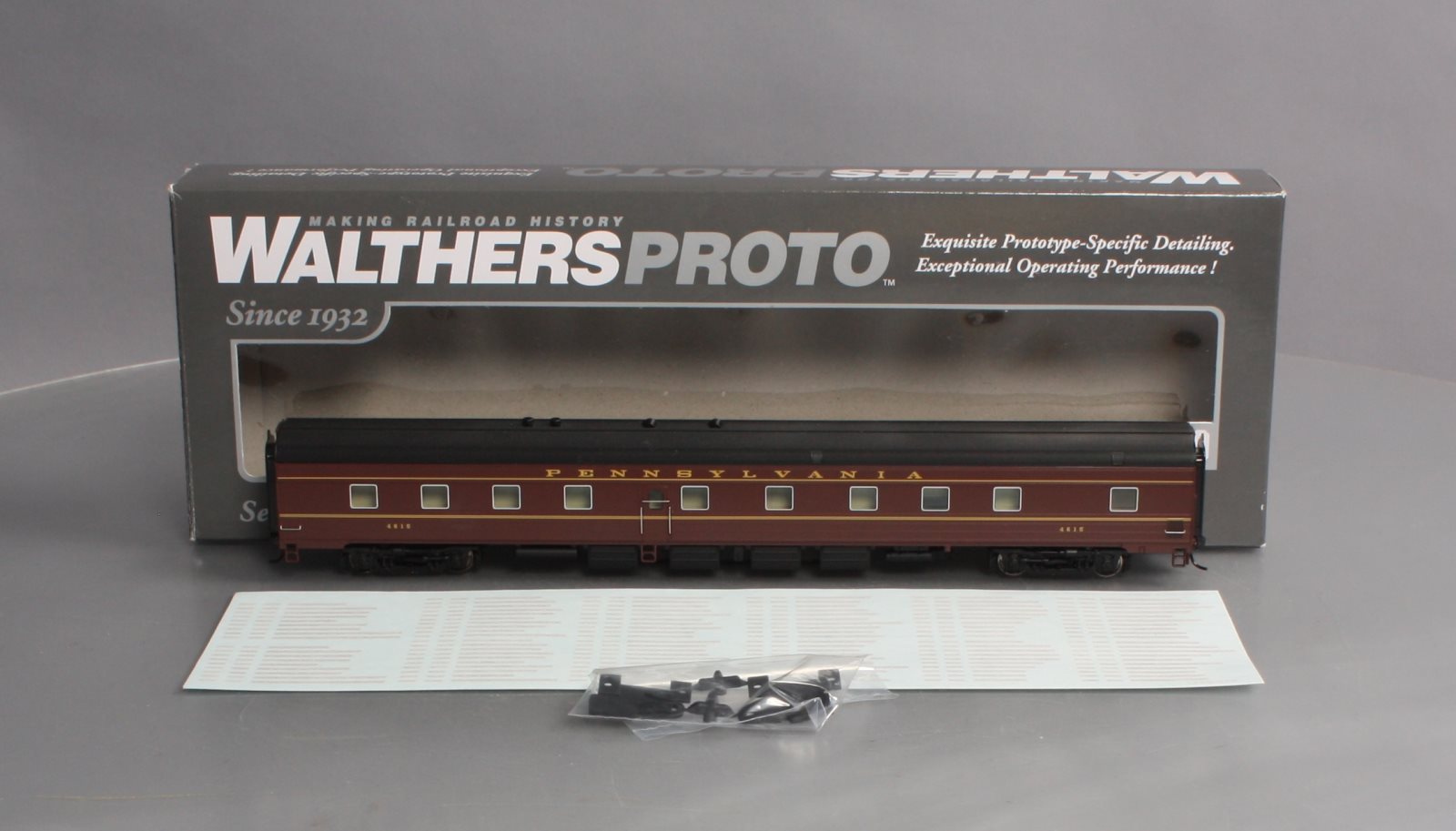 Walthers 920-9256 HO Pennsylvania 85' Budd Kitchen-Dormitory Car #4615