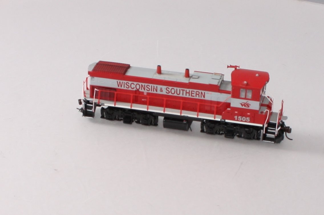 Athearn G66089 HO Wisconsin & Southern MP15-AC Diesel Locomotive #1505