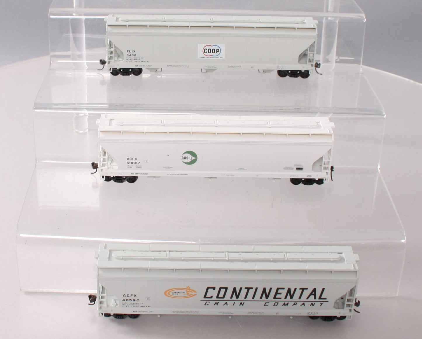 Accurail 8087 HO Co-Op/Continental Grain/Cargill 3-Bay ACF Hopper Car (Set of 3)