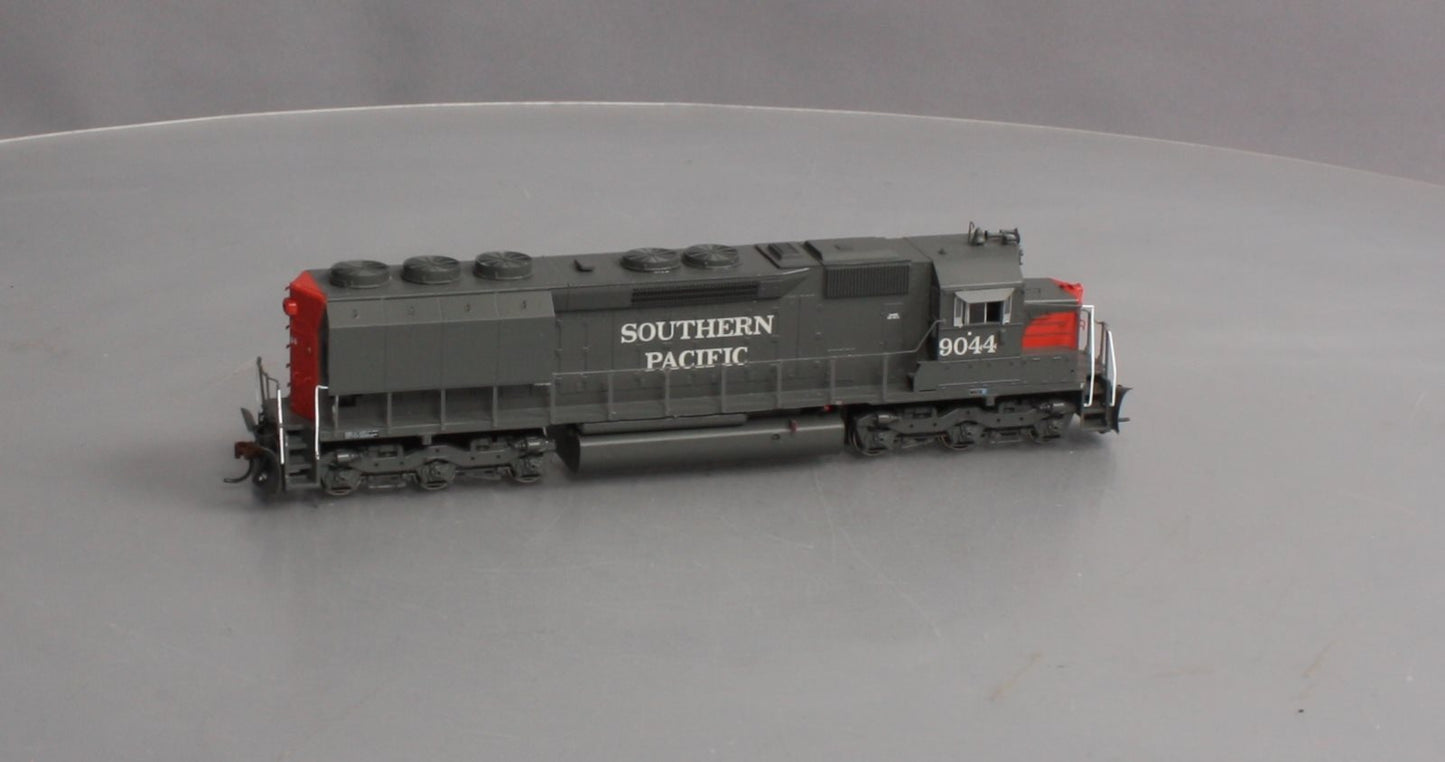 Athearn 98065 HO Southern Pacific SD45 Locomotive #9044 (Elephant Ears)
