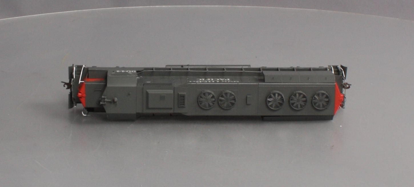 Athearn 98065 HO Southern Pacific SD45 Locomotive #9044 (Elephant Ears)