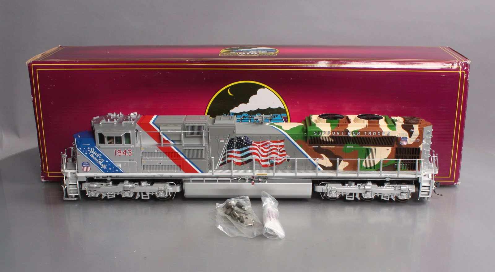 MTH 22-20953-2 O Union Pacific SD70ACe Diesel Locomotive w/PS-3 #1943 - 2-Rail