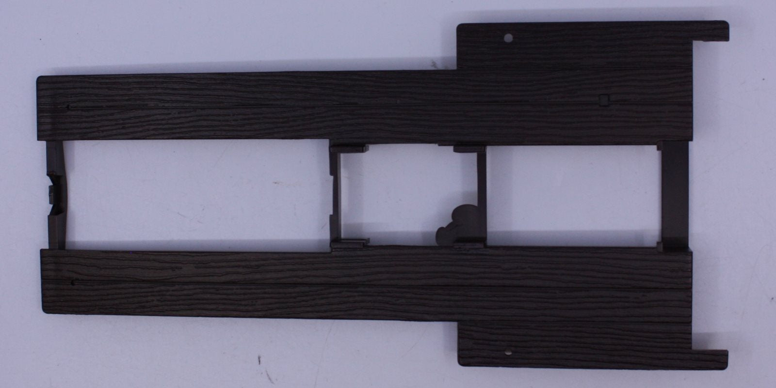 Delton 10016-42BR 2-8-0 Brown Locomotive Running Board
