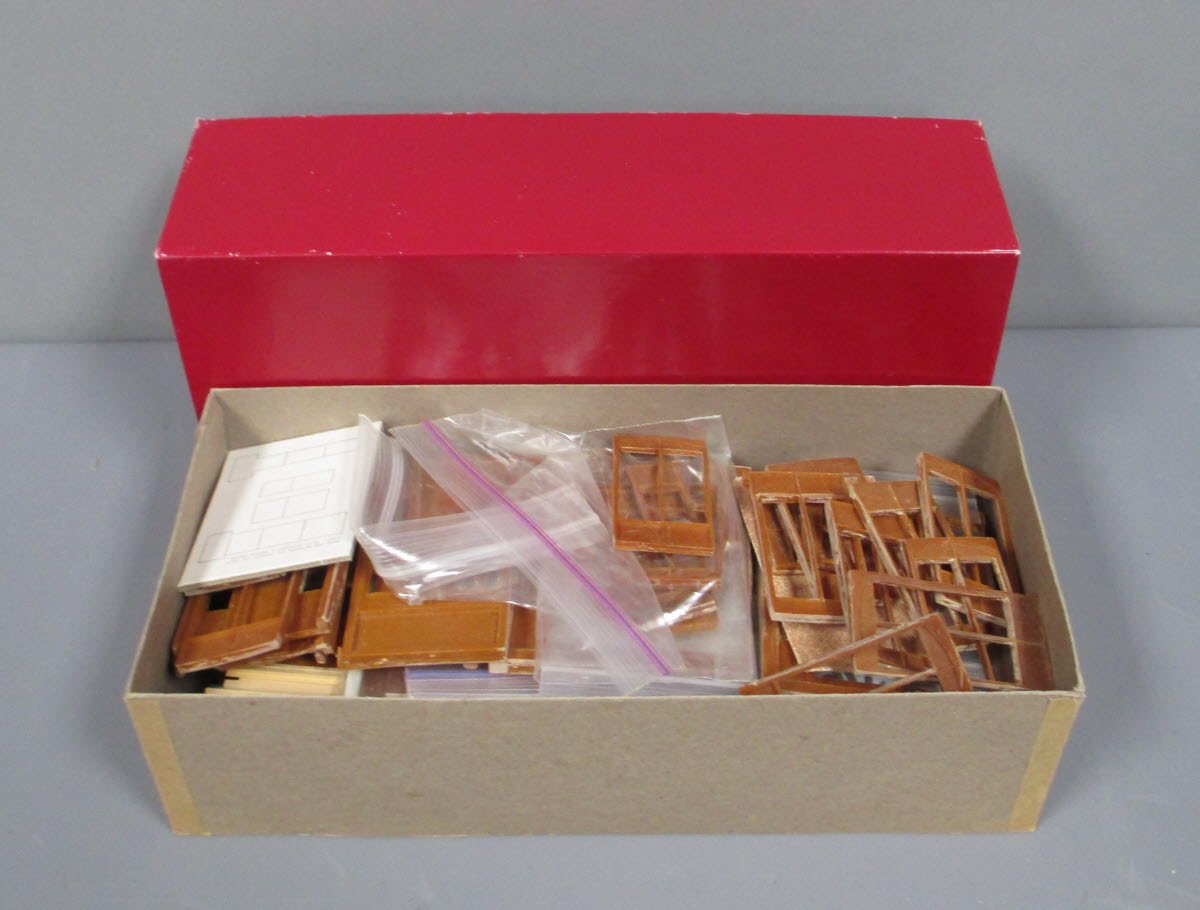 Scale Structures 1121 Sterling, Colorado Roundhouse Kit