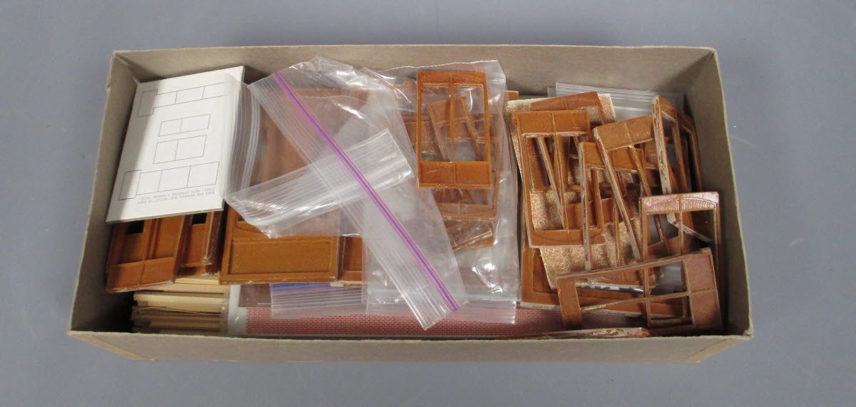 Scale Structures 1121 Sterling, Colorado Roundhouse Kit