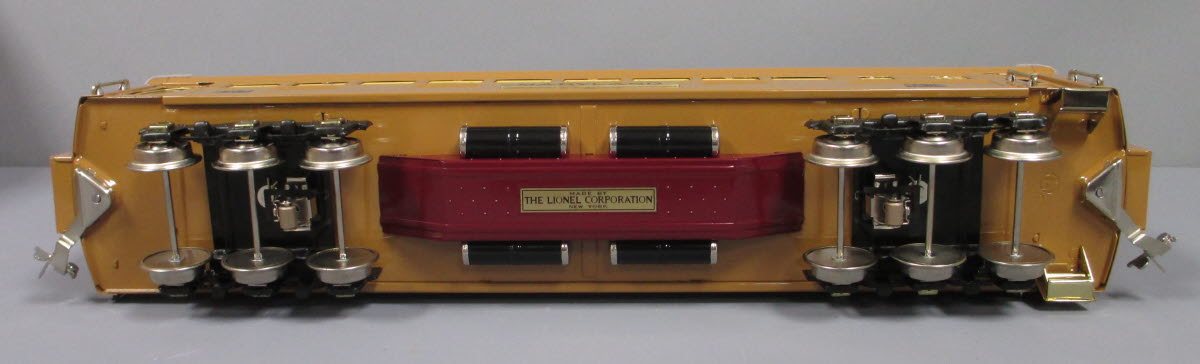 MTH 11-40030 Standard Gauge Maryland Two-Tone Brown Solarium State Car