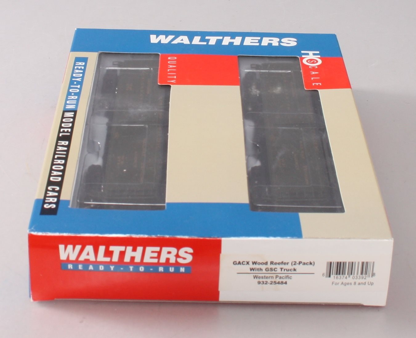 Walthers 932-25484 HO Western Paci GACX Wood W/GSCTruck Reefer Cars (Pack of 2)