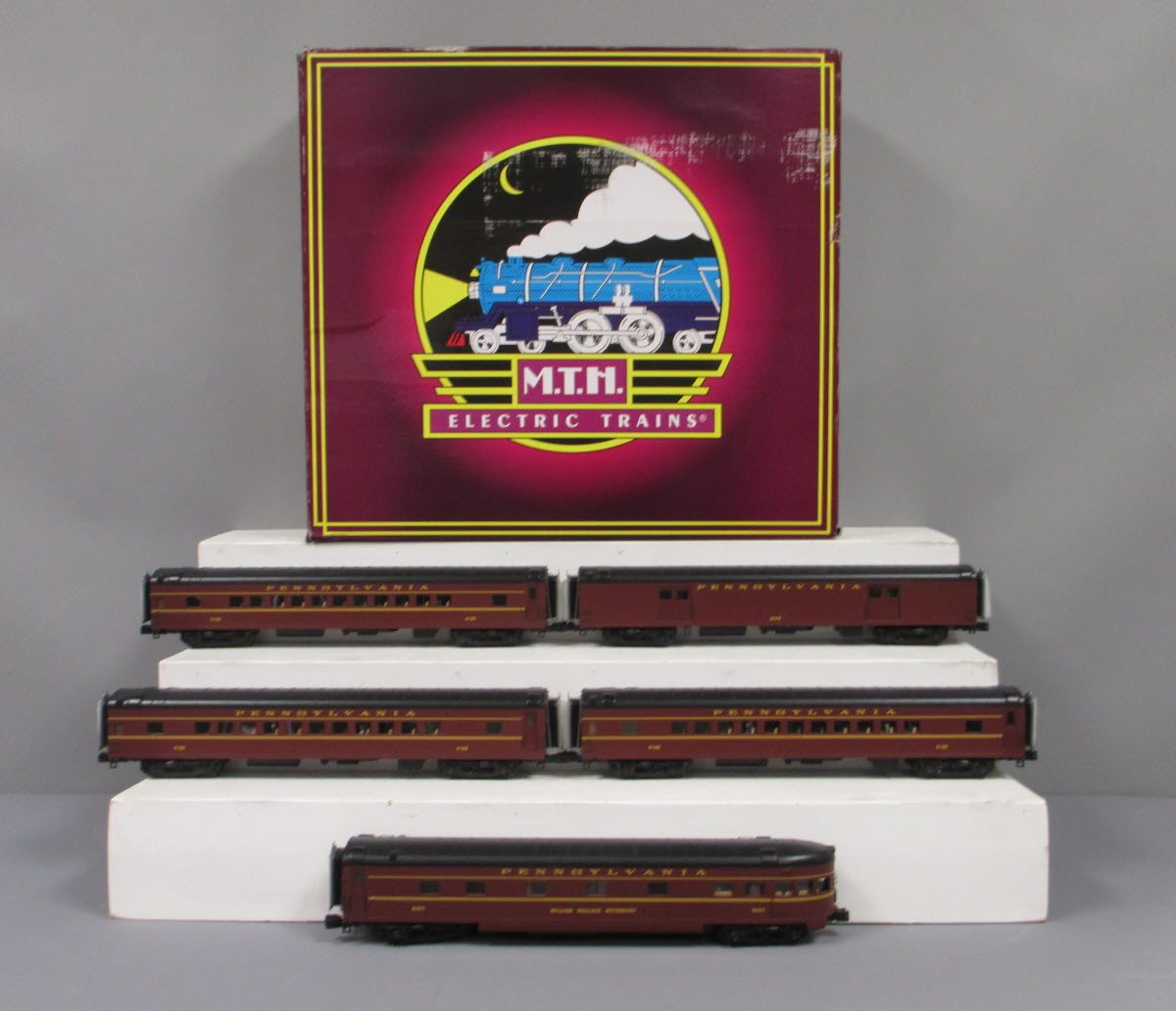 MTH 20-65213 O Pennsylvania Premier 70' Streamlined Passenger Car Set (Set of 5)