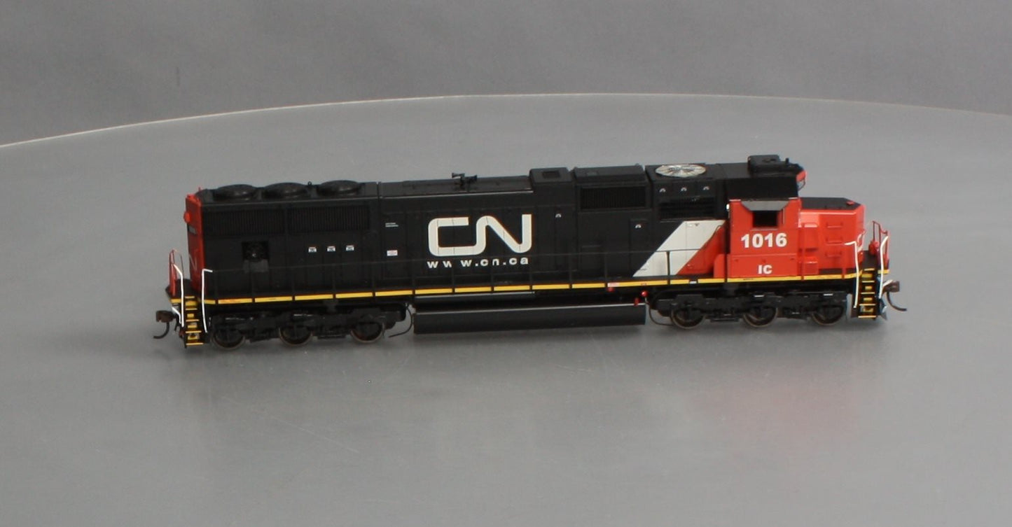 Athearn G70513 HO Scale Canadian National SD70 Diesel Locomotive #1016