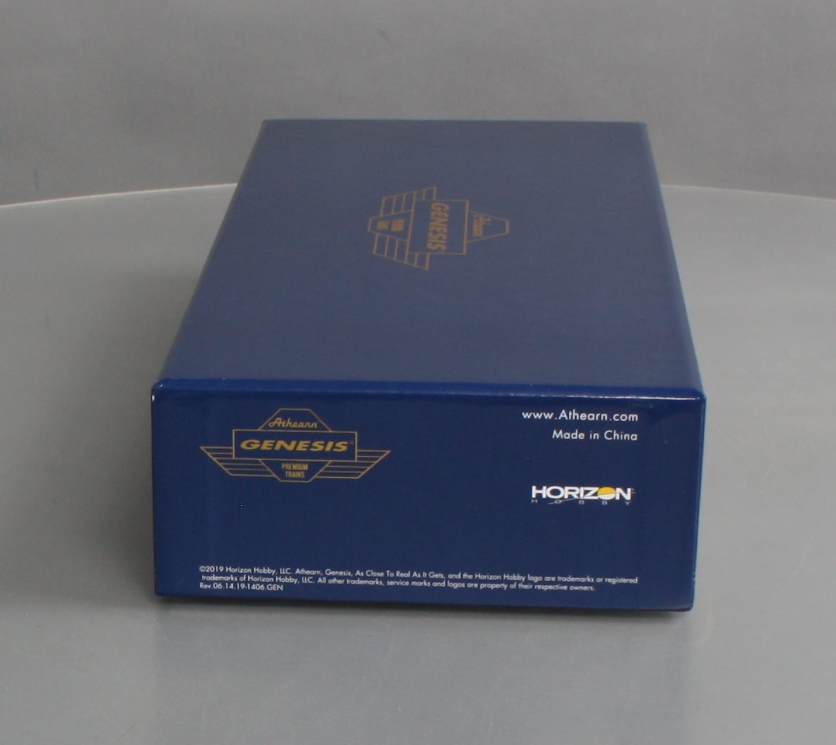Athearn G70508 HO Scale Illinois Central SD70 Diesel Locomotive #1009