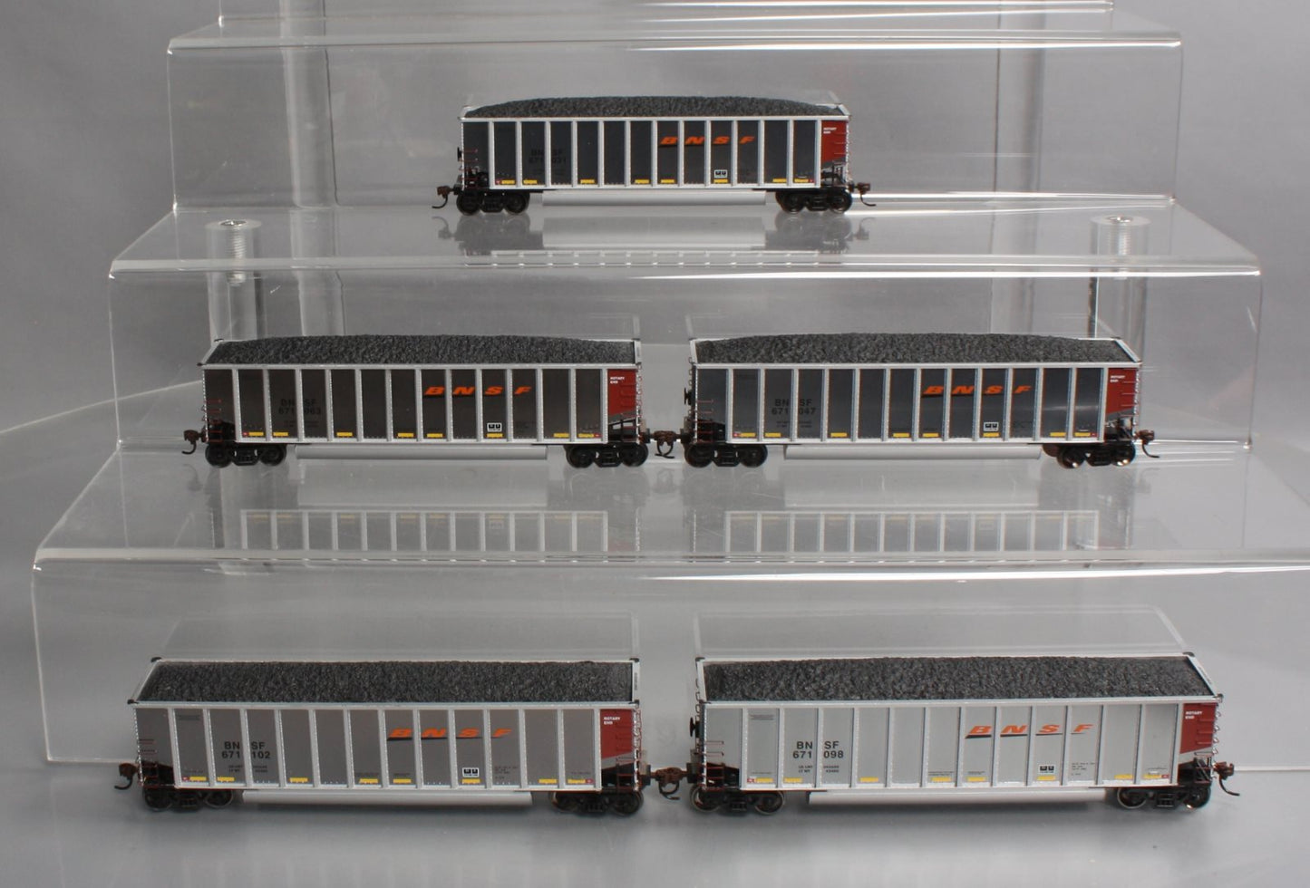 Athearn 97491 HO Scale BNSF Bethgon Coalporter w/Load (Set of 5)
