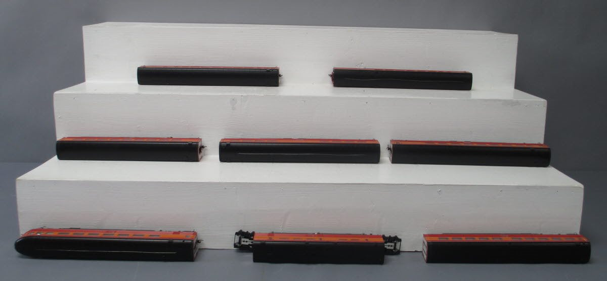 MTH 80-60001 HO Scale Southern Pacific Passenger Car Set (Set of 8)