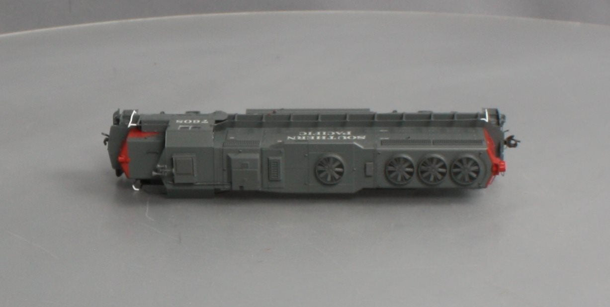 Atlas 10000684 Southern Pacific GP40-2 Locomotive #7608