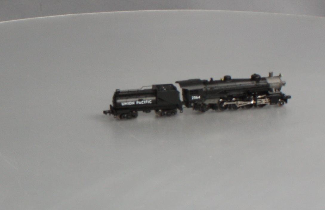Model Power 87592 N Union Pacific USRA 2-8-2 Mikado w/Vanderbilt Tender