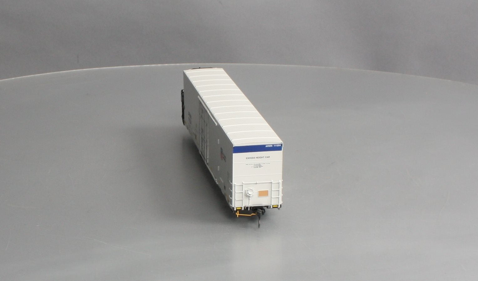 BLMA Models 52036 HO Union Pacific Trinity 64' Reefer #11204