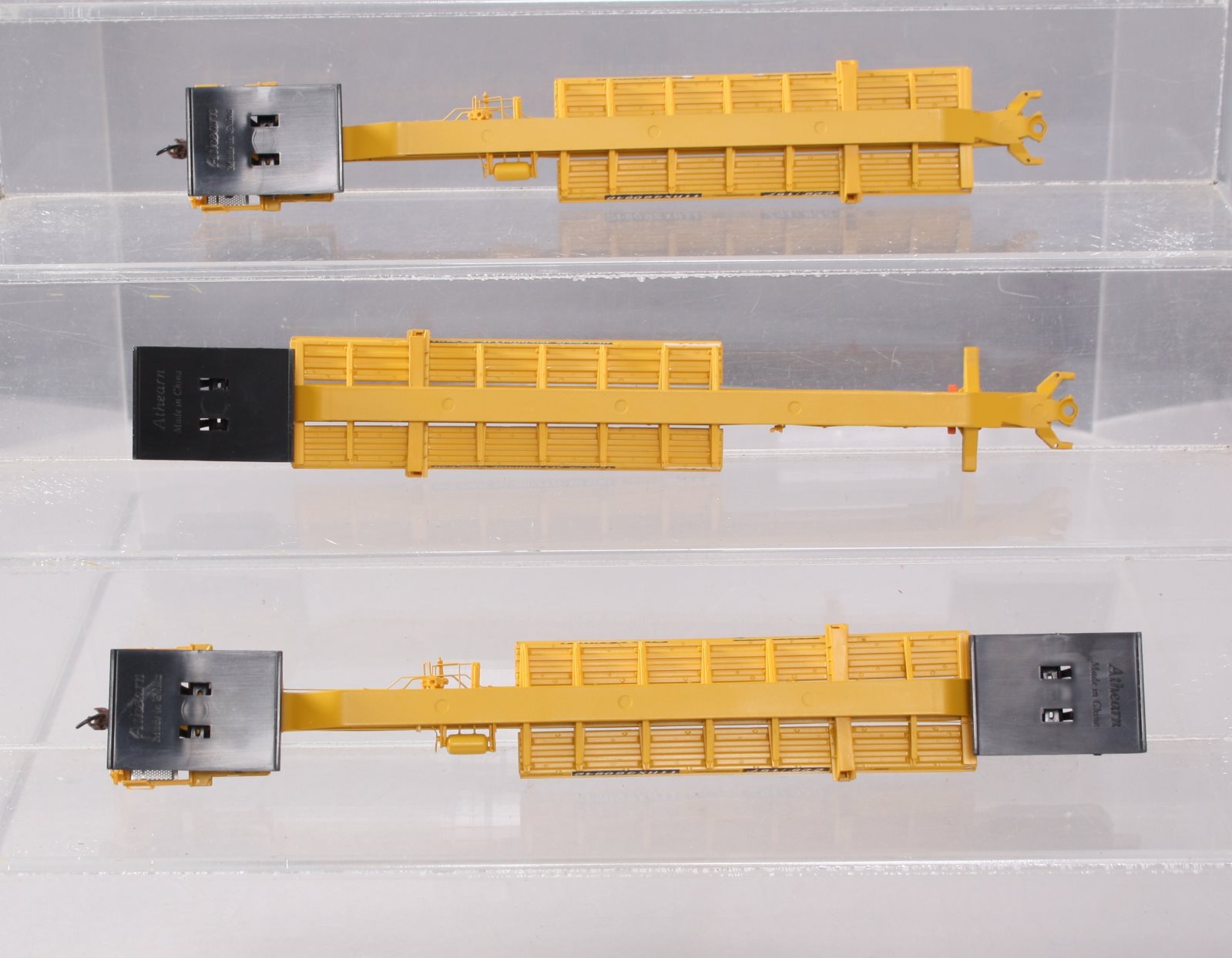 Athearn 28924 HO RTR 57' Trinity Spine Car,TTRX/New Logo #360842