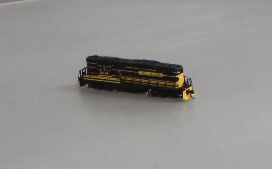 Atlas 48346 N Scale D&RGW GP9 Diesel Locomotive #5941