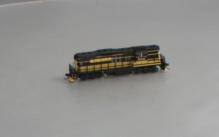 Atlas 48346 N Scale D&RGW GP9 Diesel Locomotive #5941