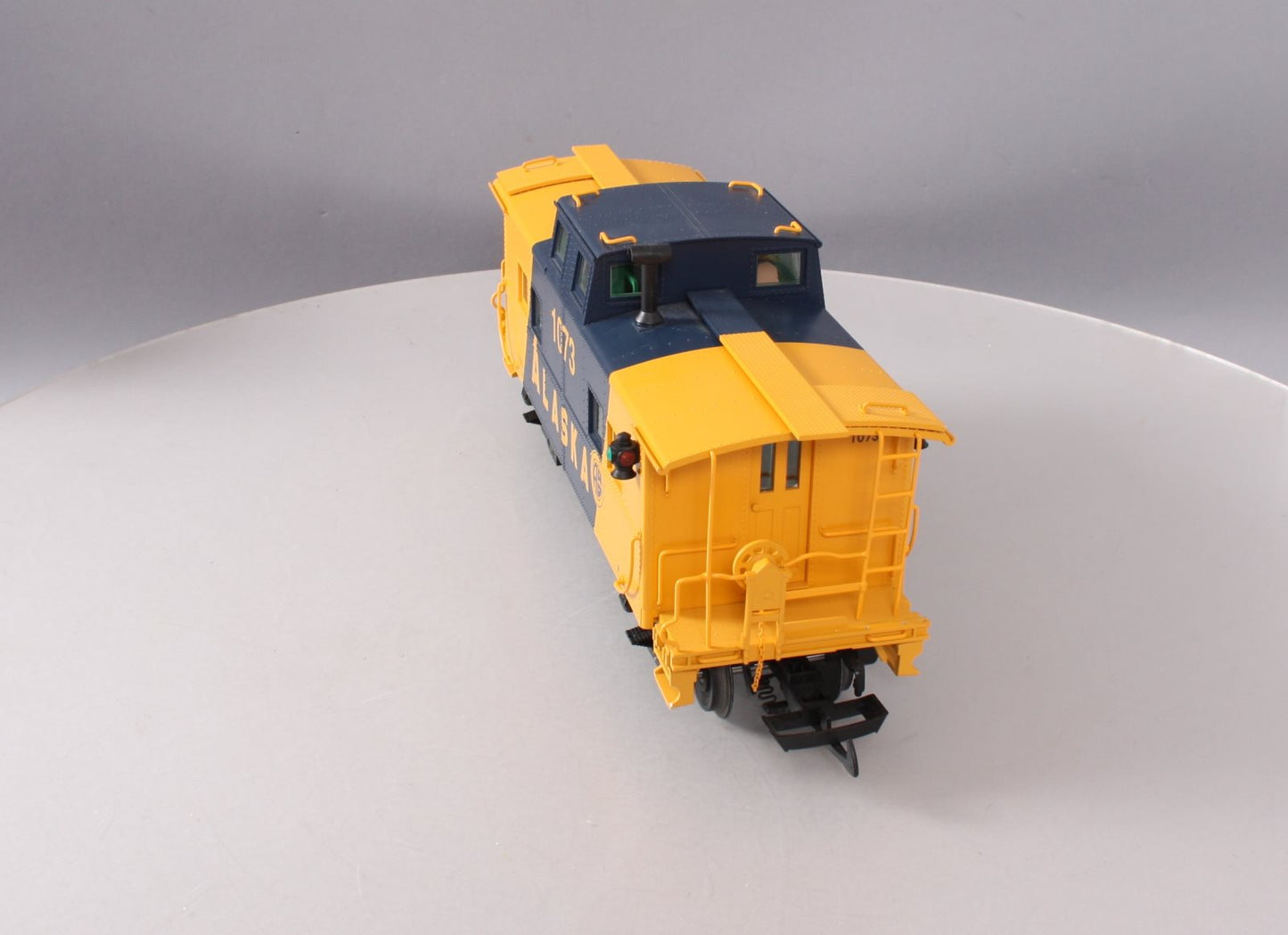 USA Trains R12151 G Alaska Railroad Ultimate Series Center-Cupola Steel Caboose