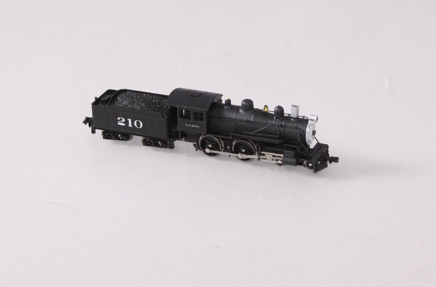 Model Power 87634 N Scale Santa Fe 4-4-0 Steam Locomotive #210