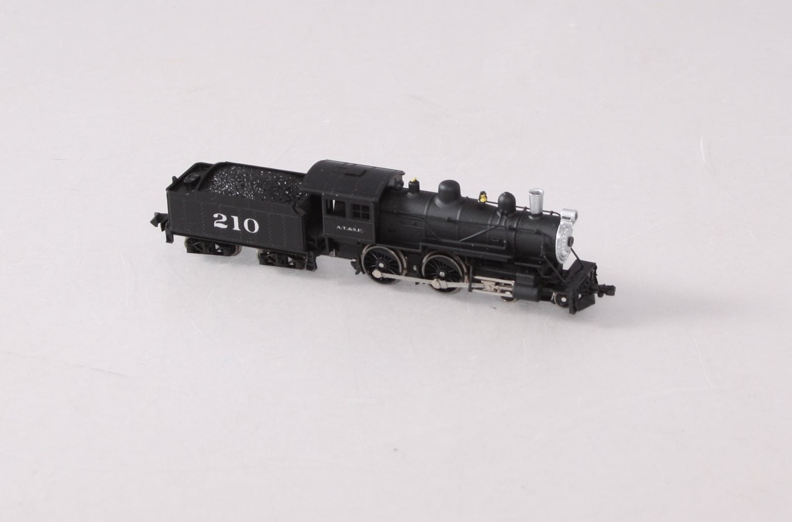 Model Power 87634 N Scale Santa Fe 4-4-0 Steam Locomotive #210