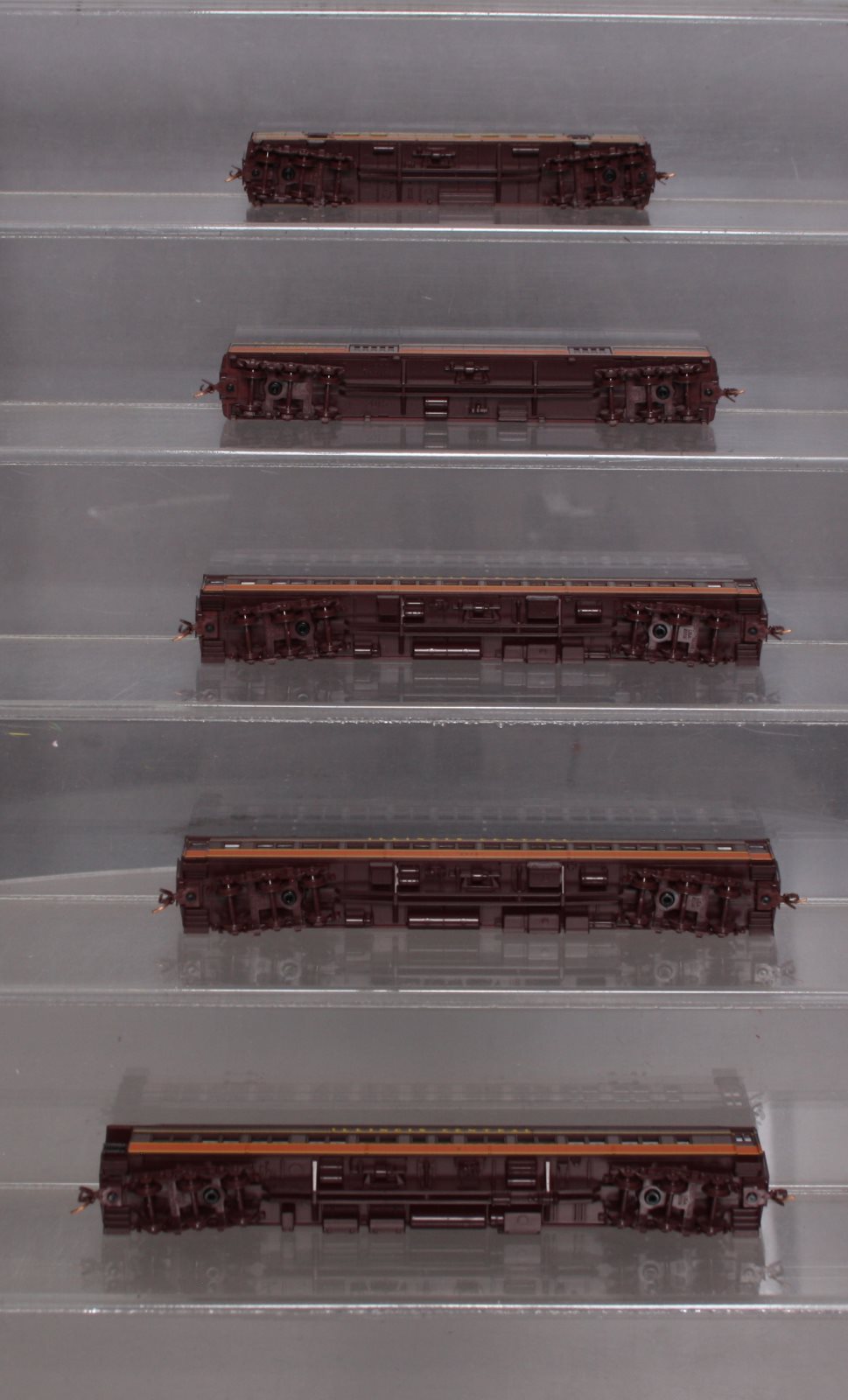 Micro-Trains 99301790 N IC Heavyweight Passenger Car (Set of 5)